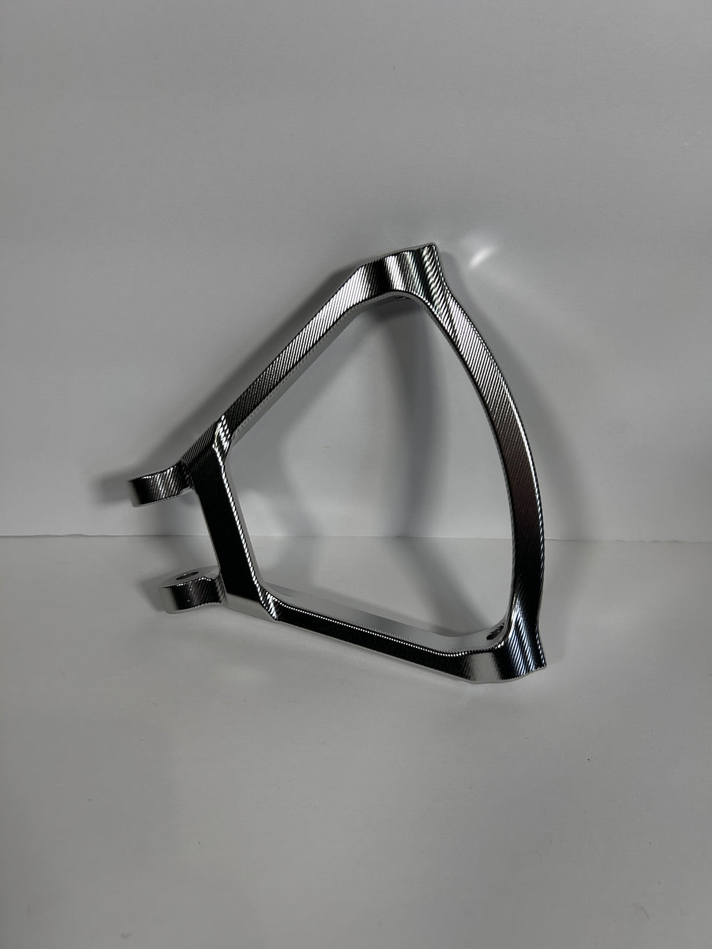 Ultra bee suspension triangle