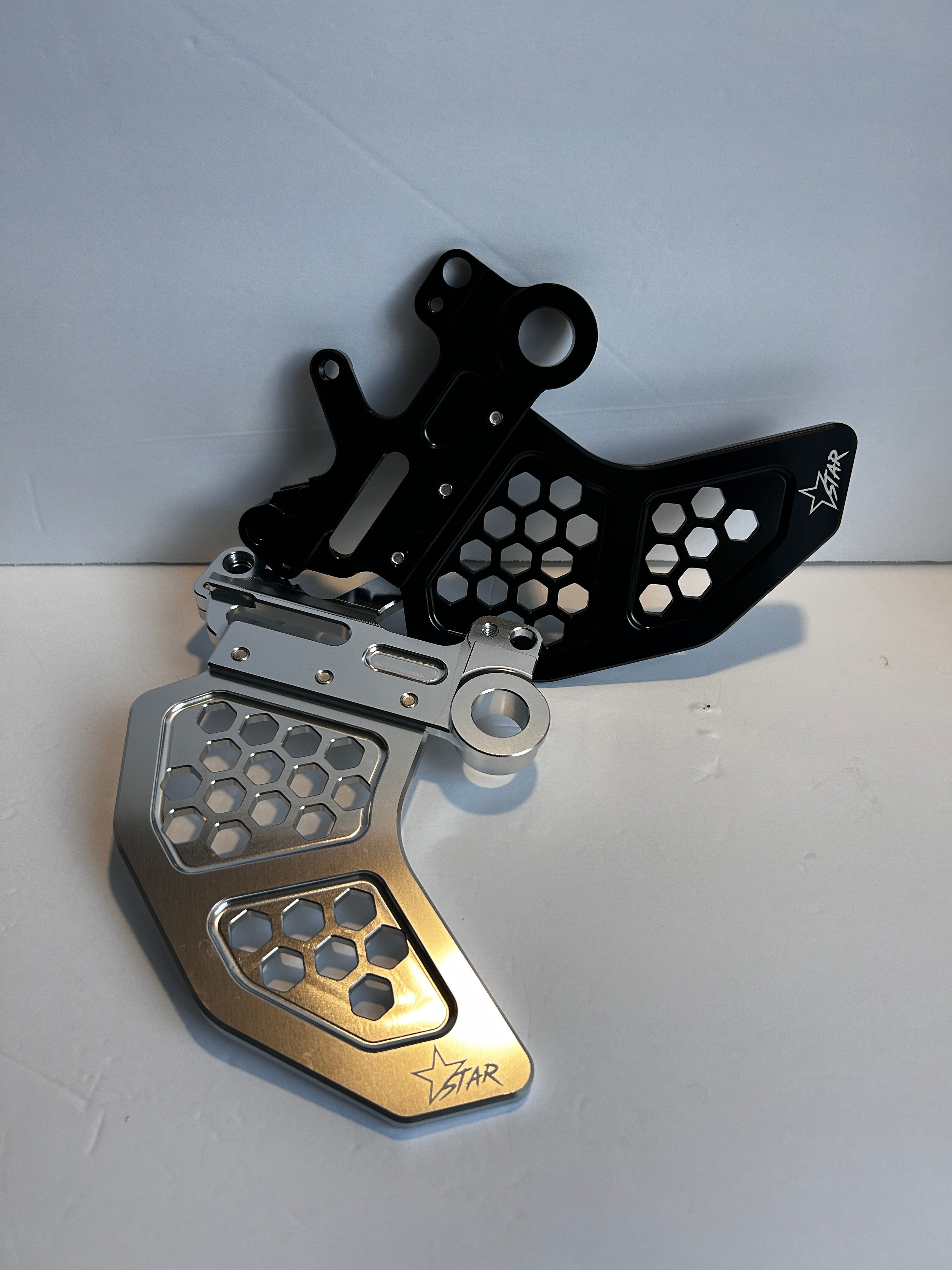 PRE-ORDER Ultra bee rear rotor guard