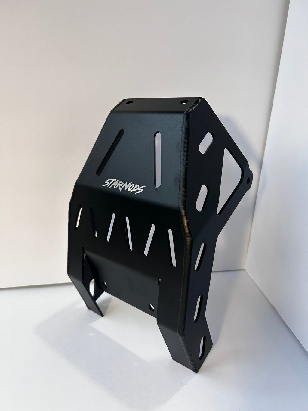 Ultra bee Bash Guard V1 - StarMods