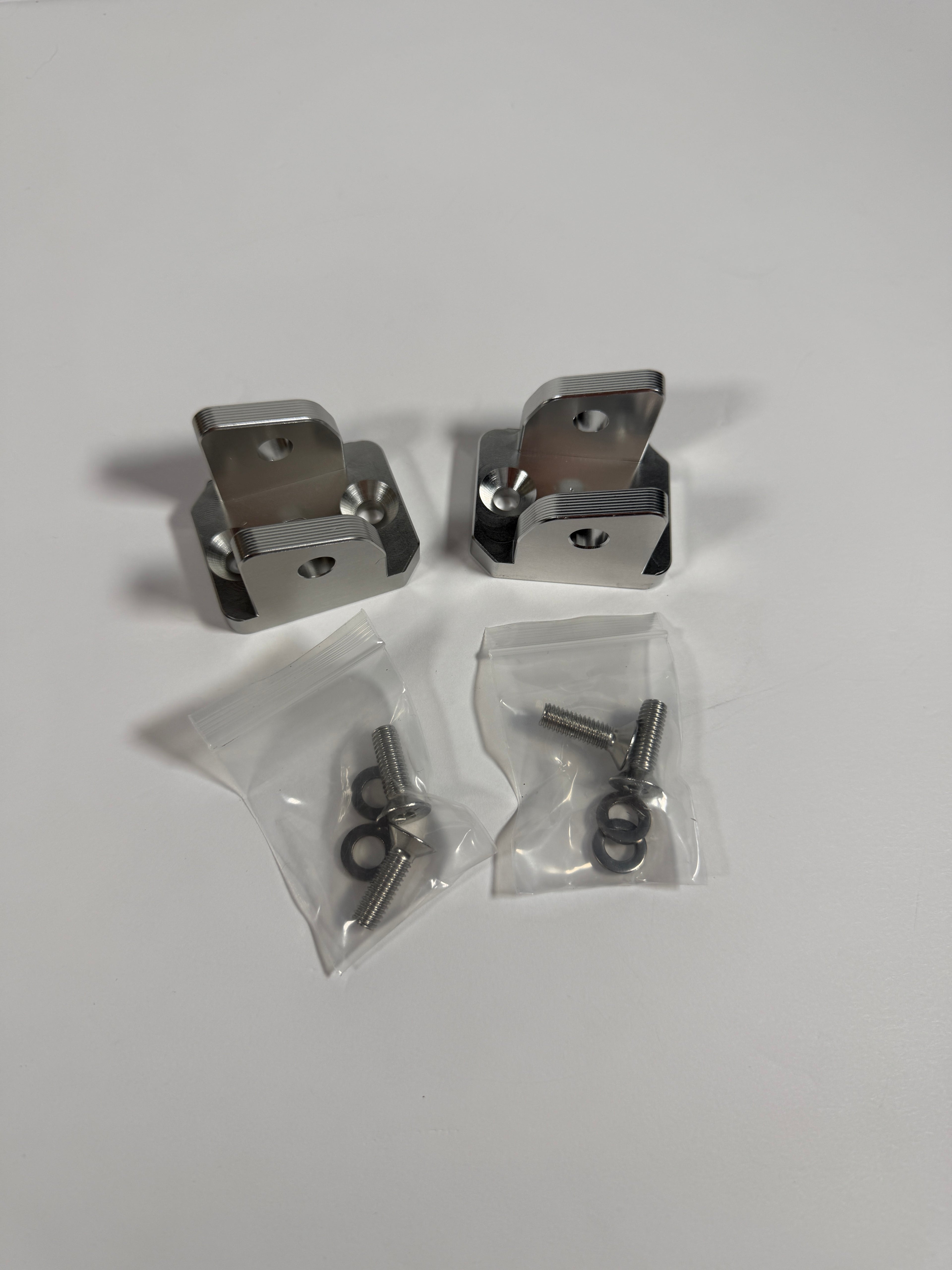 Thick Tuttio Peg Mounts