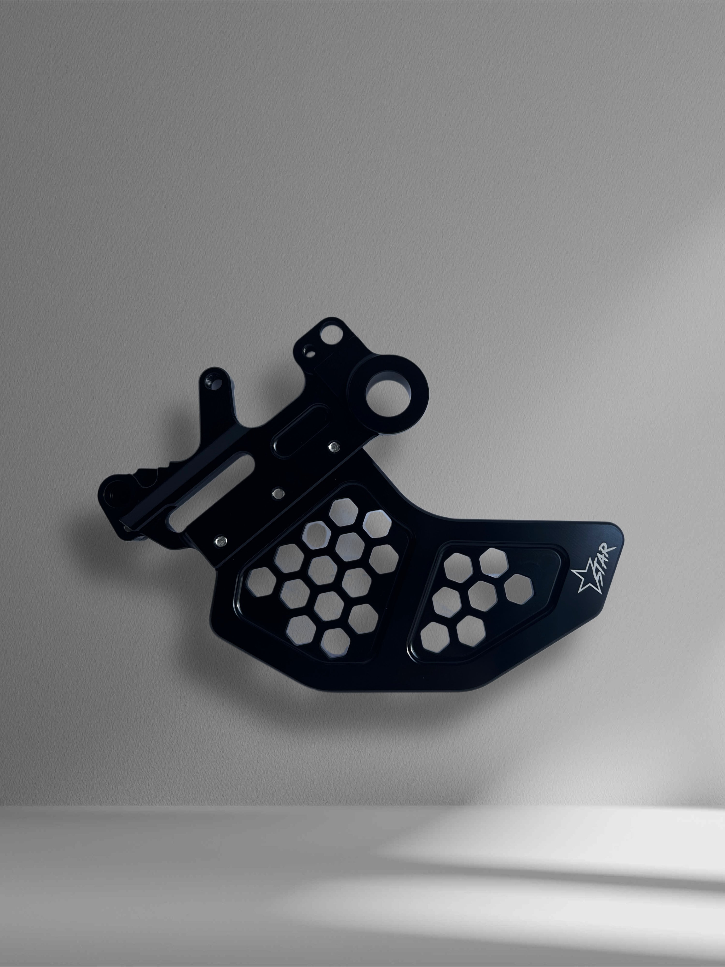PRE-ORDER Ultra bee rear rotor guard