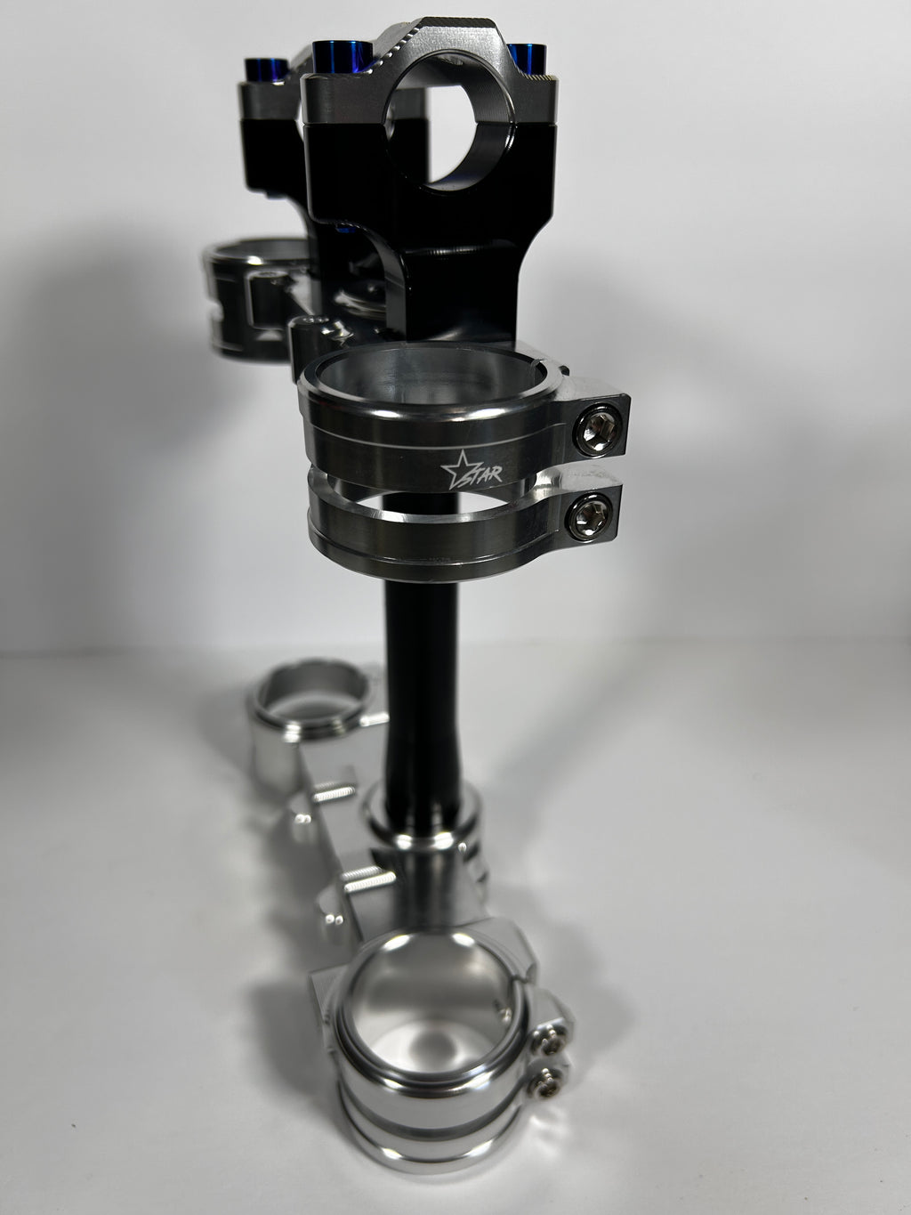 Ultra bee Triple Clamps