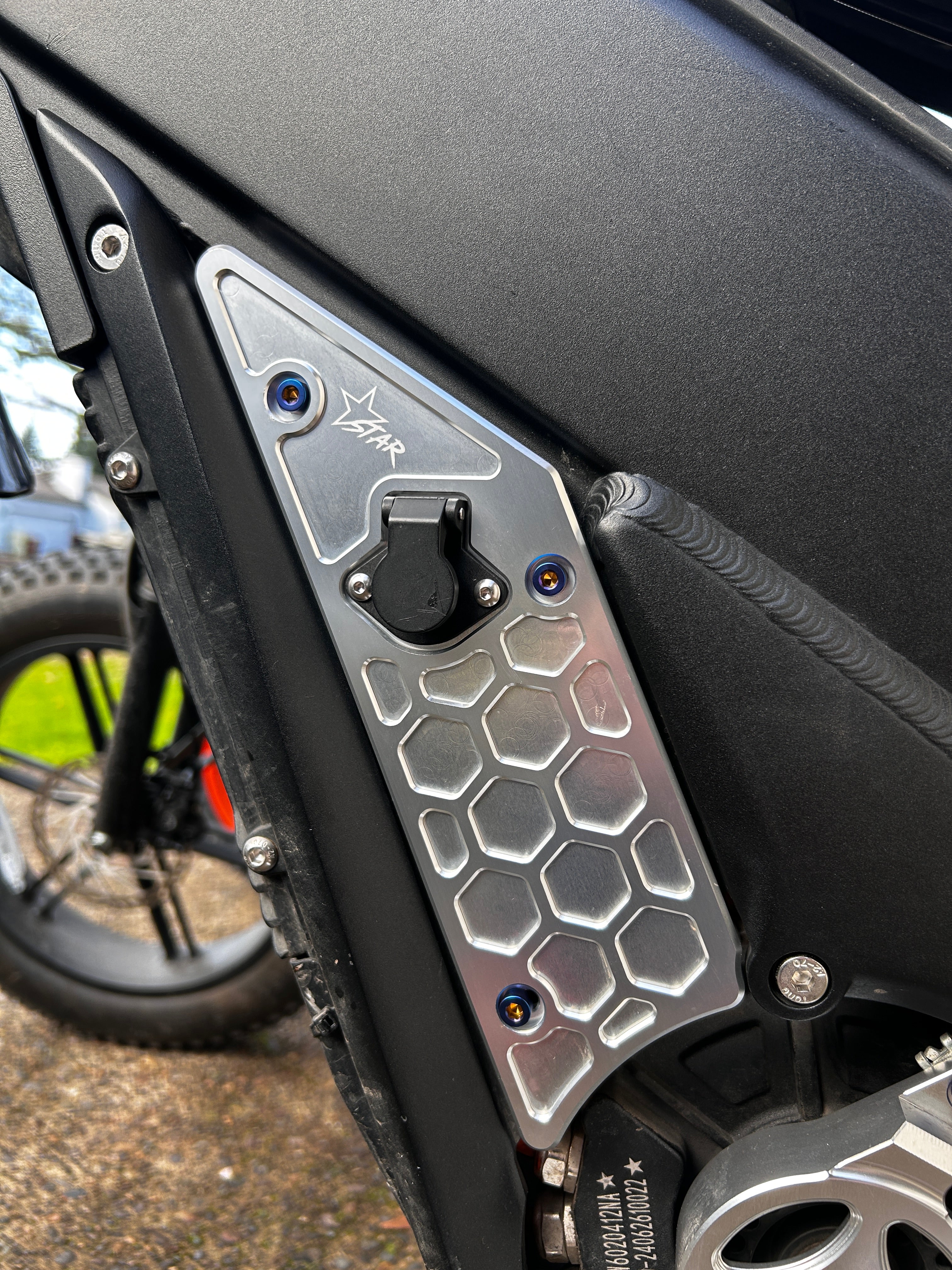 Talaria X3 metal side panels