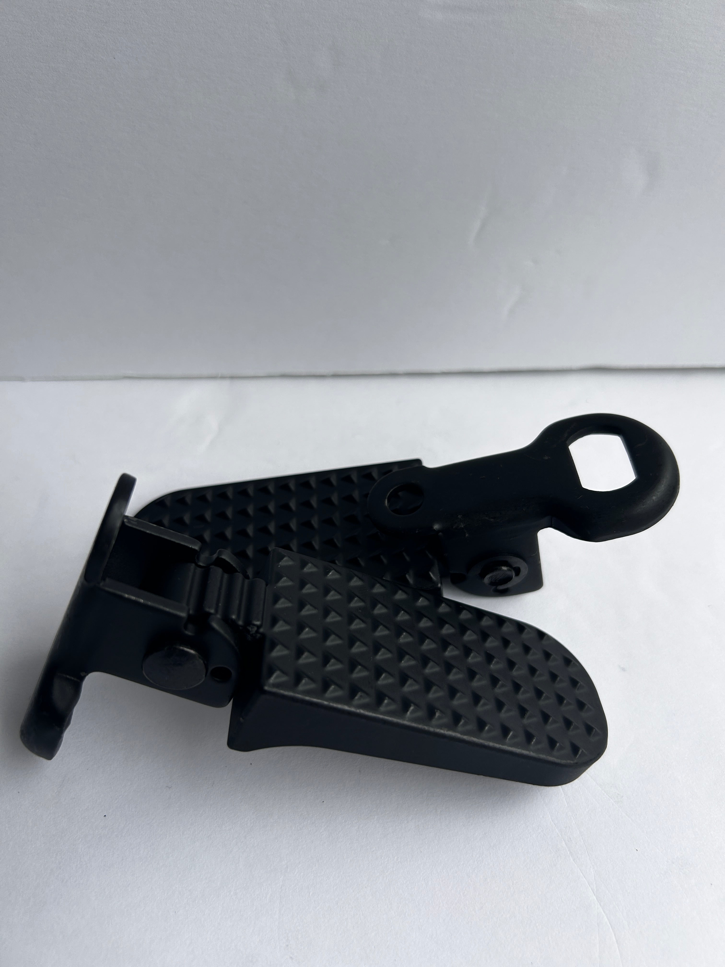 Ridstar Passenger peg kit